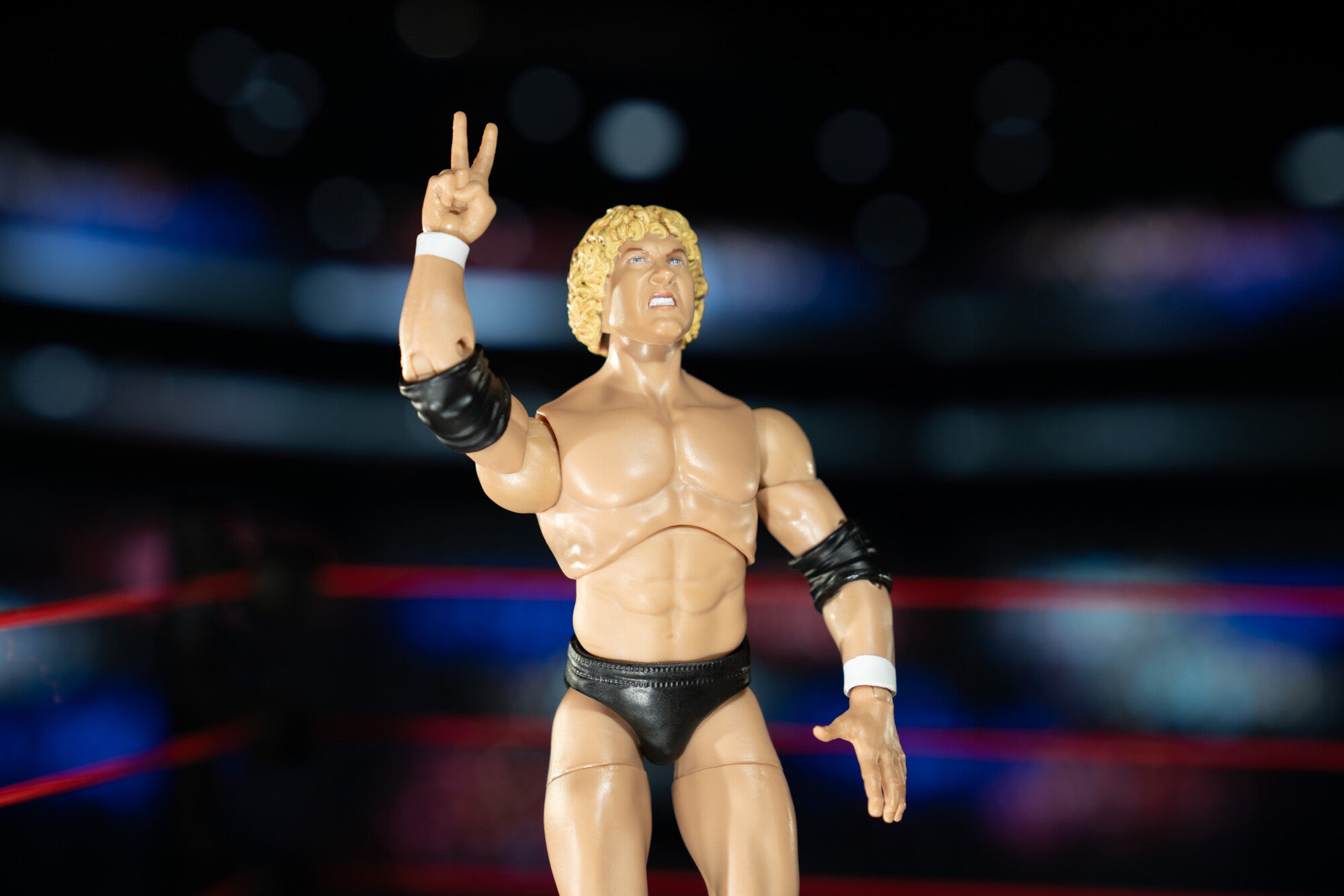 AEW-ROH-DTC-KENNYOMEGA-16011593-lpr.jpg