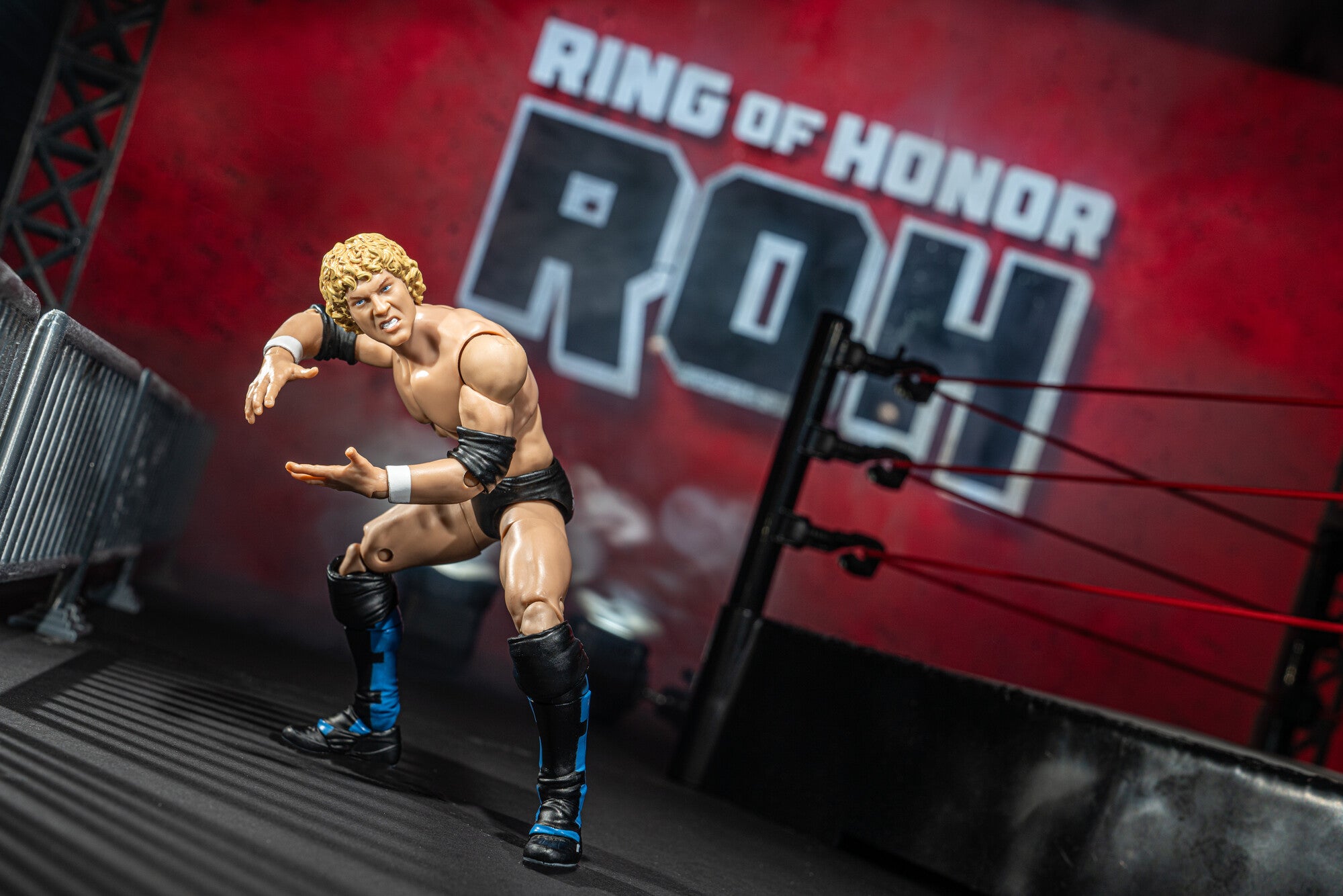 AEW-ROH-DTC-KENNYOMEGA-16011611-lpr.jpg
