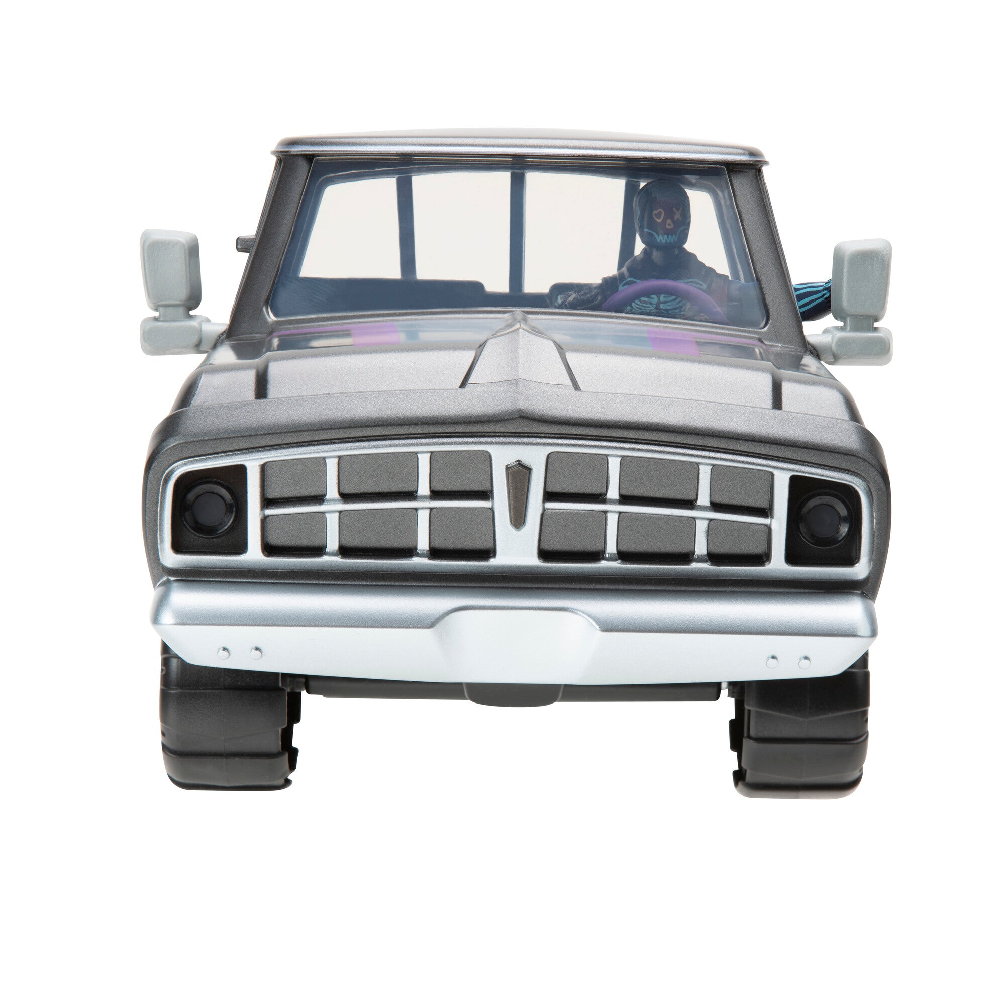 FNT1019-FeatureVehicle_TheBear_OPDRIVING3-lpr.jpg