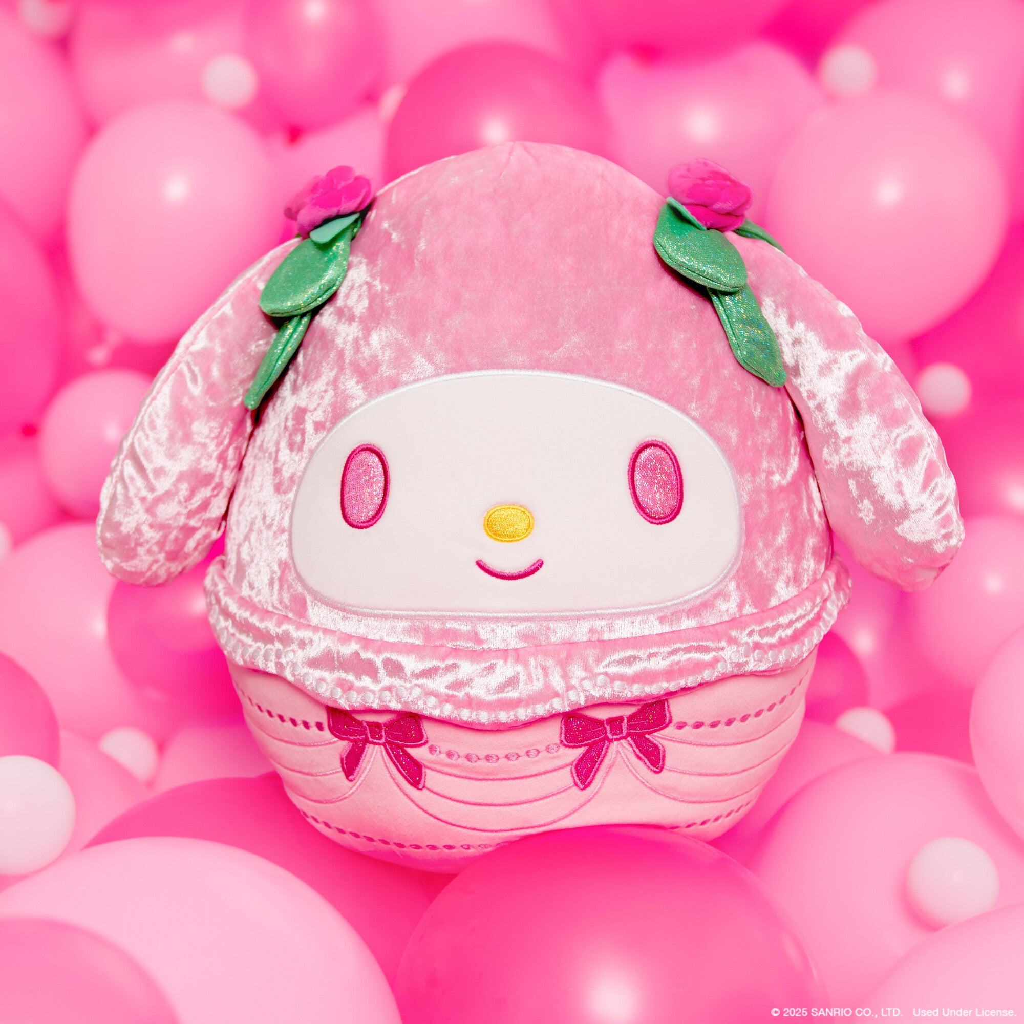 MyMelodyAnniversarySquish1x1_lpr.jpg