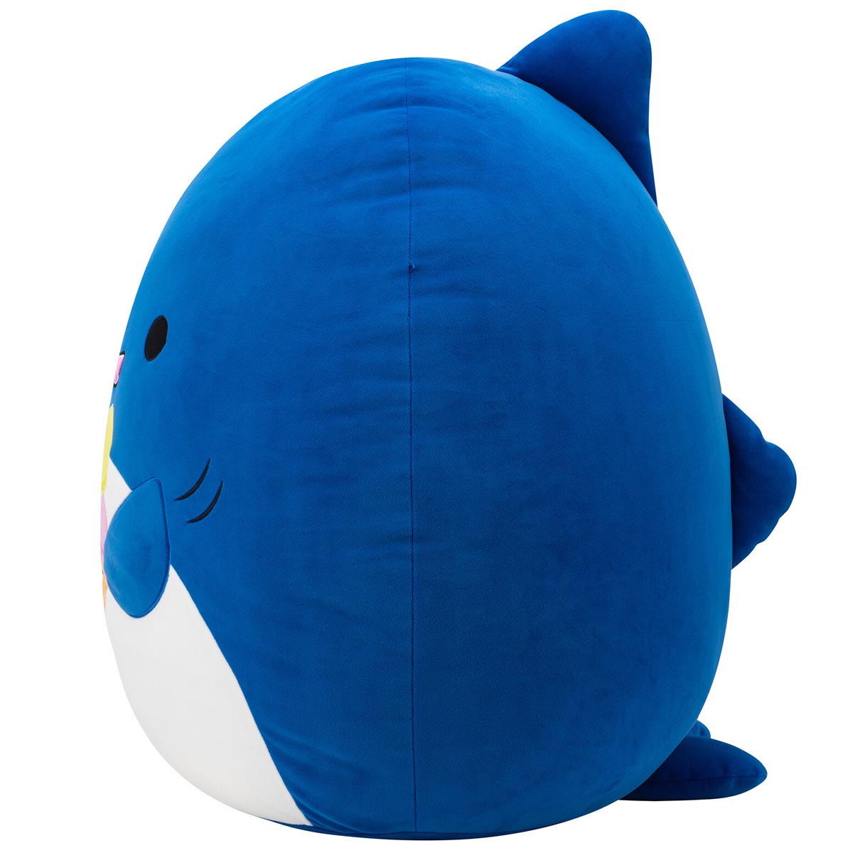 SQCR08375_24inMacBlueSharkwithLightBlueBellyHoldingIceCream_OPSL_lpr.jpg